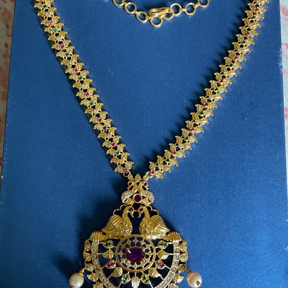 Gold-Tone Women’s Necklace with Red and Green Accents